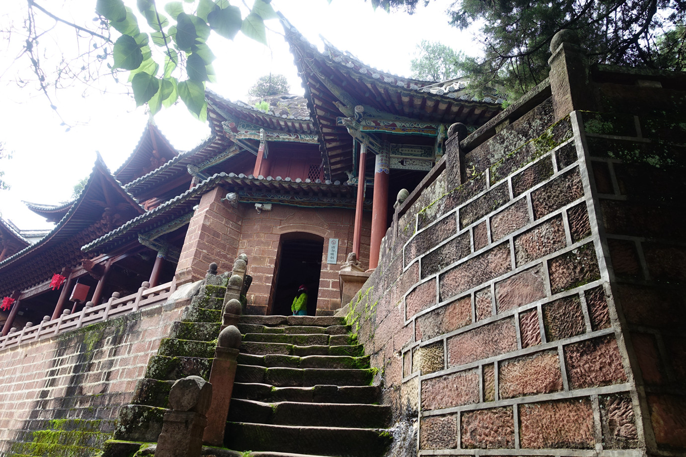 雲南劍川-石寶山石鍾寺